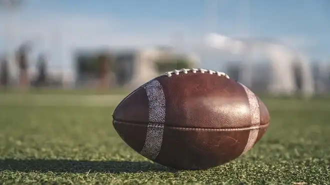 Sepak Bola Rugbi: Olahraga Keras yang Penuh Strategi dan Pelajaran Hidup