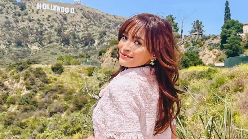 Rachel Goddard dan Arti Sebenarnya dari Self-Love dan Keautentikan