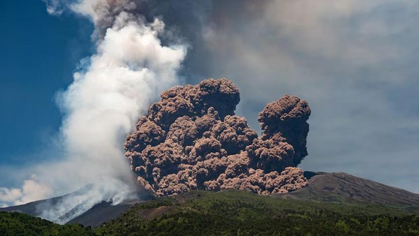 Gunung Etna