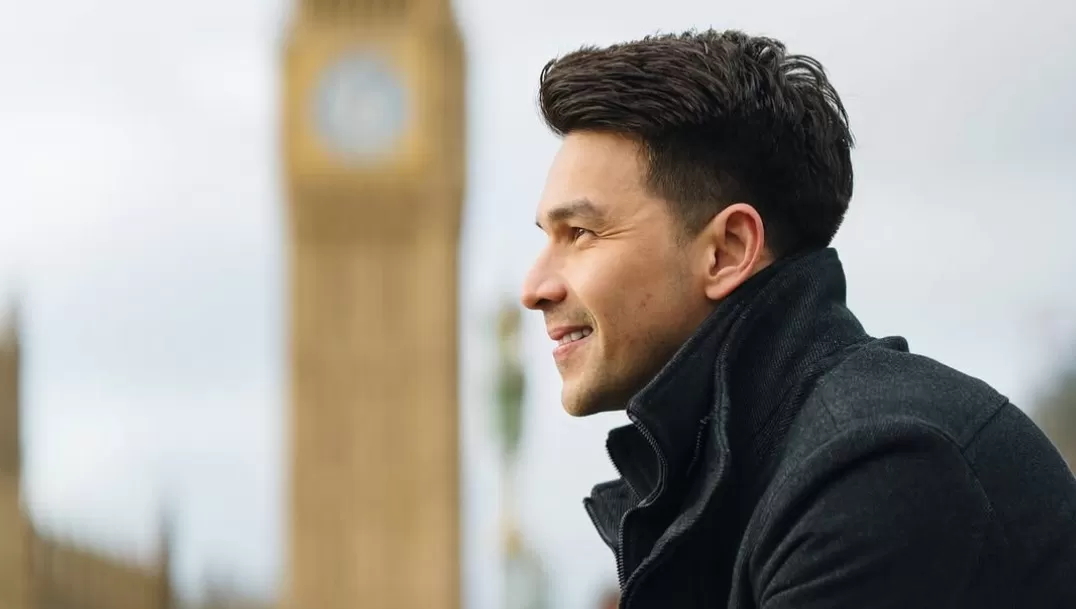 pencapaian Jonathan Frizzy