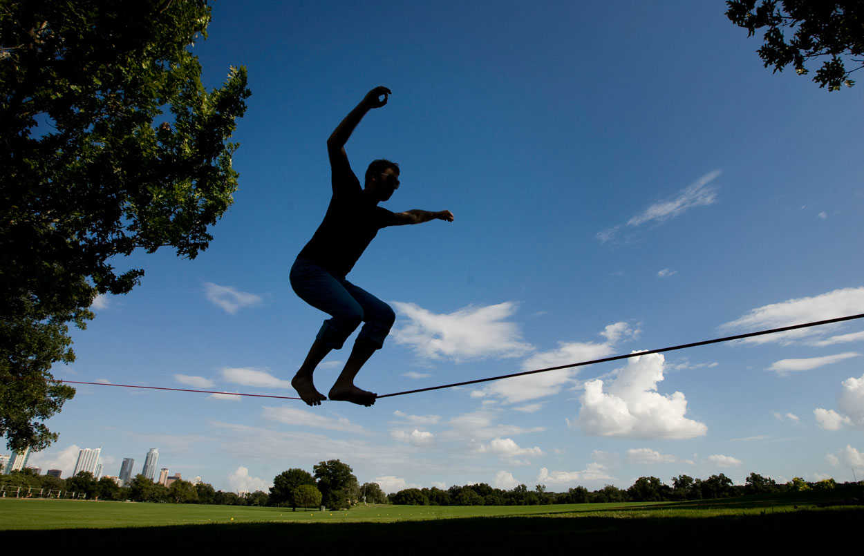 Akar Budaya dan Evolusi Slacklining Modern