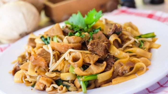 Akar Tradisi dalam Sepiring Mie Tiaw Asu