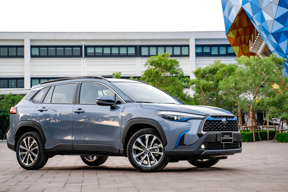 Mobil Hybrid Terbaik