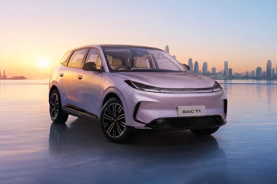 BAIC T1 vs Lepas E4